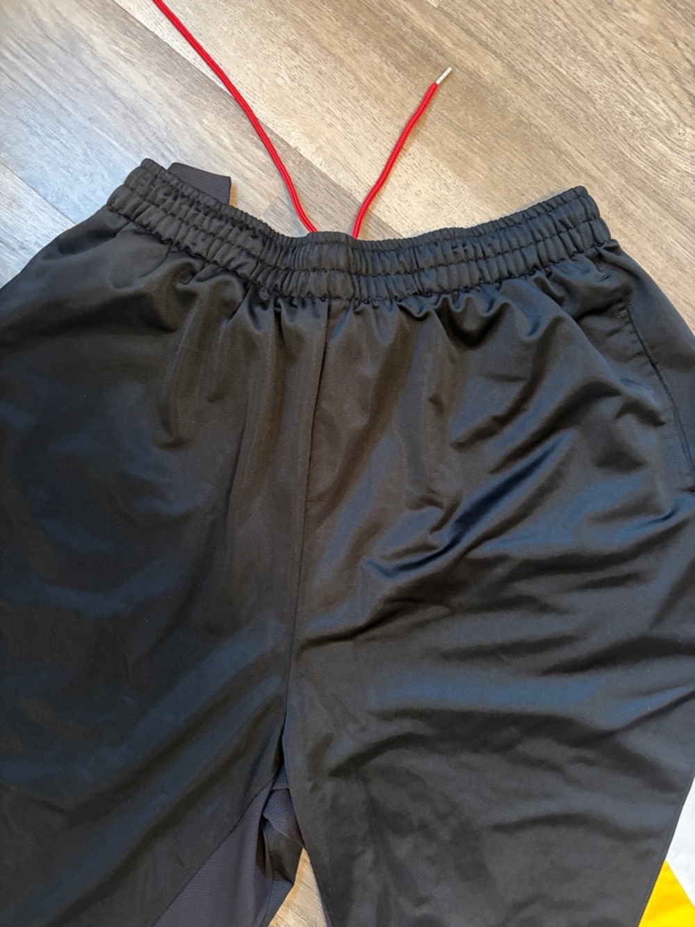 Jordan Black Athletic Shorts with Yellow & White Panels Size XXL - Picture 4 of 5